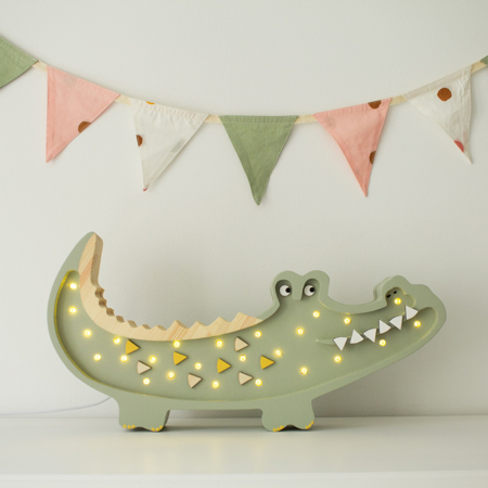 Little Lights® Lampada in legno fatta a mano Crocodile Pastel Khaki