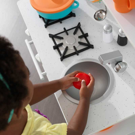Immagine di KidKraft® Cucina per bambini con utensili