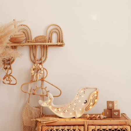 Immagine di Little Lights® Lampada in legno fatta a mano Whale Albino White