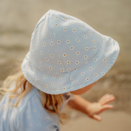 Immagine di Little Dutch® Cappello reversibile Daisies Blue (6-12M)